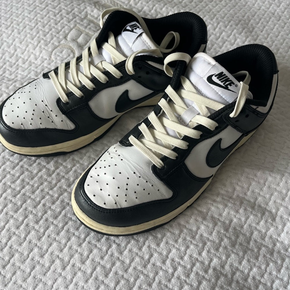 Nike Vintage Panda Dunk Low